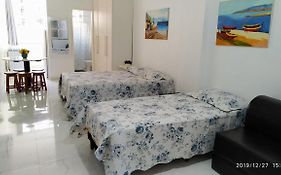 Quitinete Centro De Guarapari.